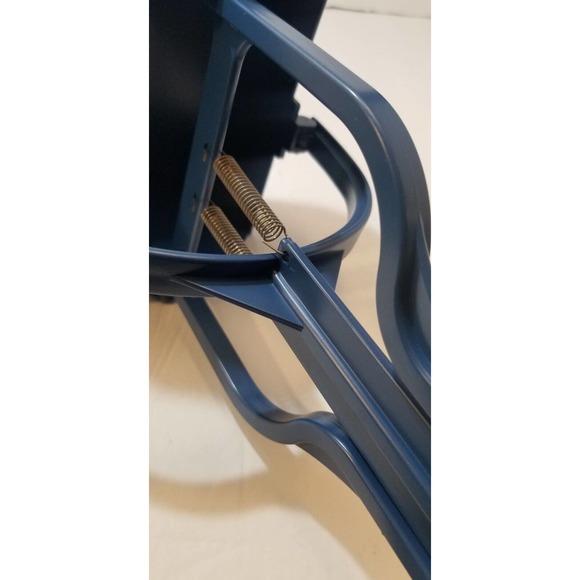 COPY - New Petco claw Pooper Scooper for dogs - Works Great on grass, gravel an… - Picture 11 of 12